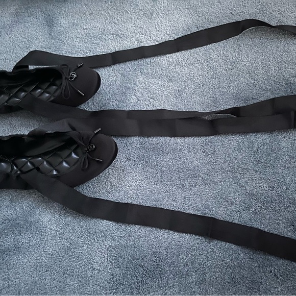 Brand new Michael Kors Ballet Flats - Picture 3 of 5